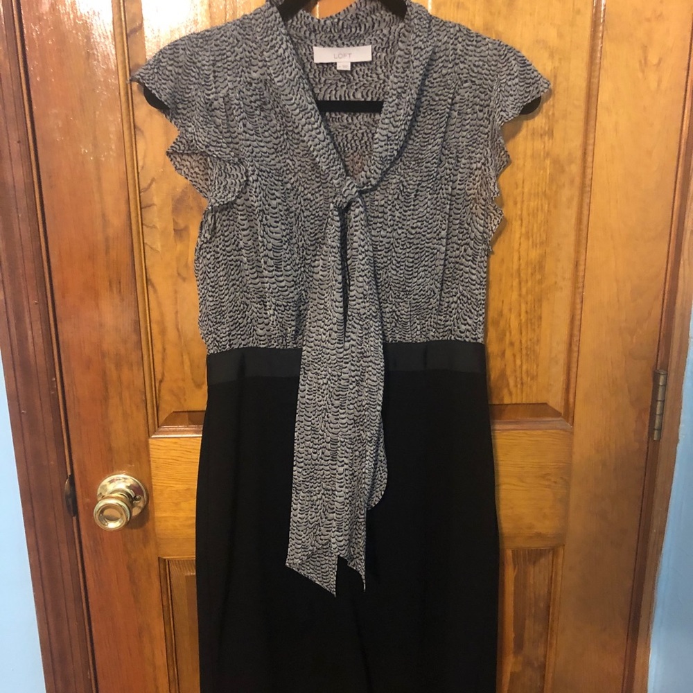 Loft front tie dress black and grey